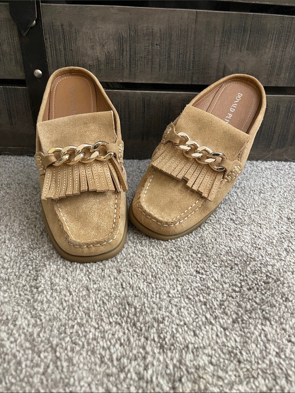 Donald Pliner Gold Metallic Leather Chain Fringe Mule